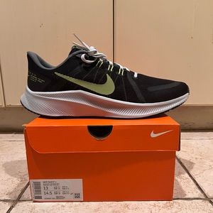 Men’s Nike Quest 4 black size 14.5